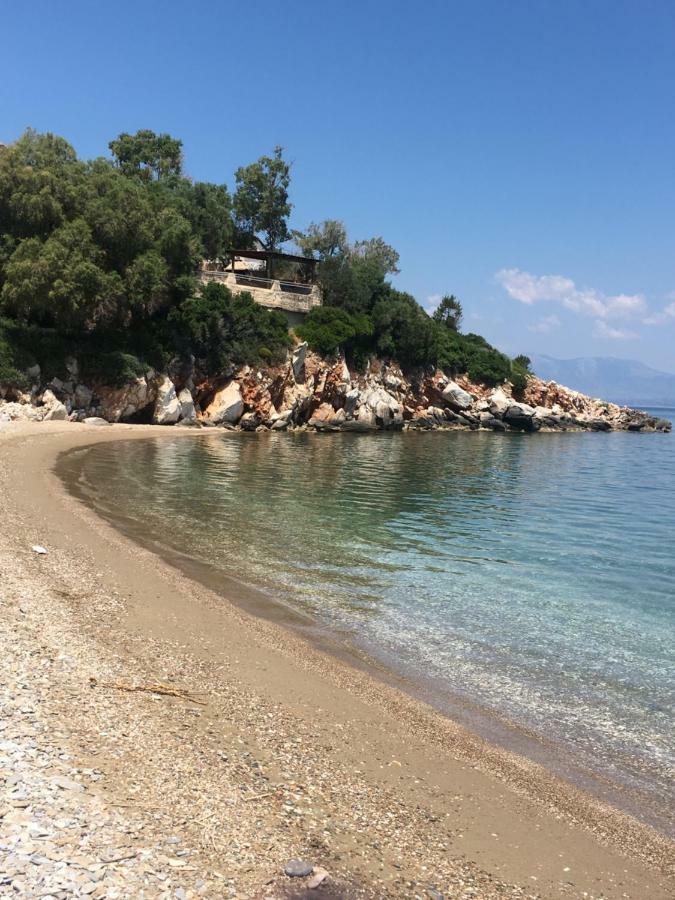 Eratous Seaside House Villa Agii Dimitrios ke Panteleimon Exterior photo
